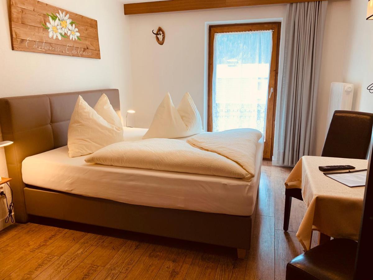 יארצנס Pension Jagerhof - Sommercard Inkl - 5 Min Zum Hochzeiger מראה חיצוני תמונה