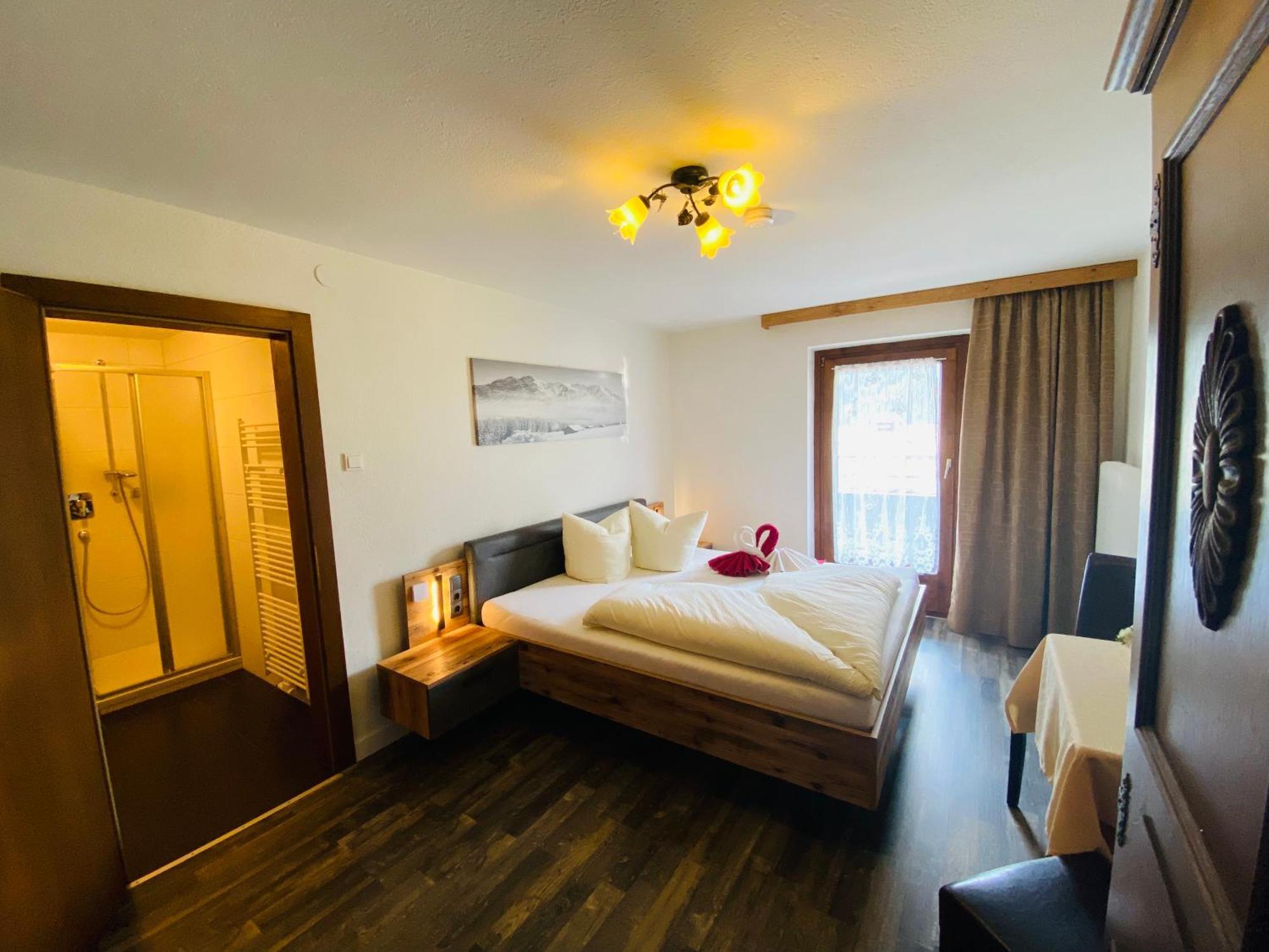 יארצנס Pension Jagerhof - Sommercard Inkl - 5 Min Zum Hochzeiger מראה חיצוני תמונה