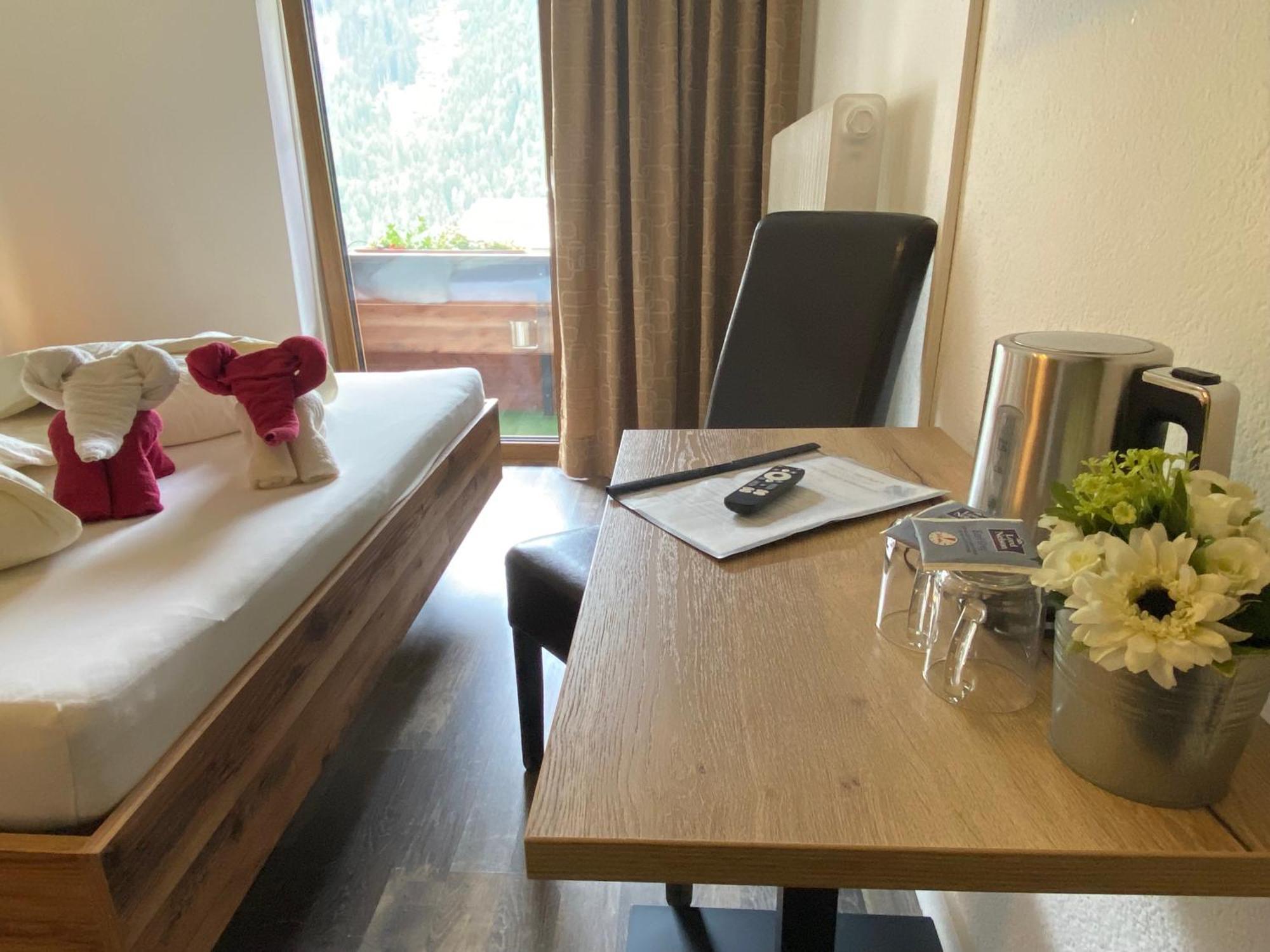 יארצנס Pension Jagerhof - Sommercard Inkl - 5 Min Zum Hochzeiger מראה חיצוני תמונה